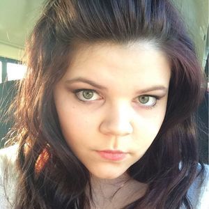 Meet your Posher, Catie